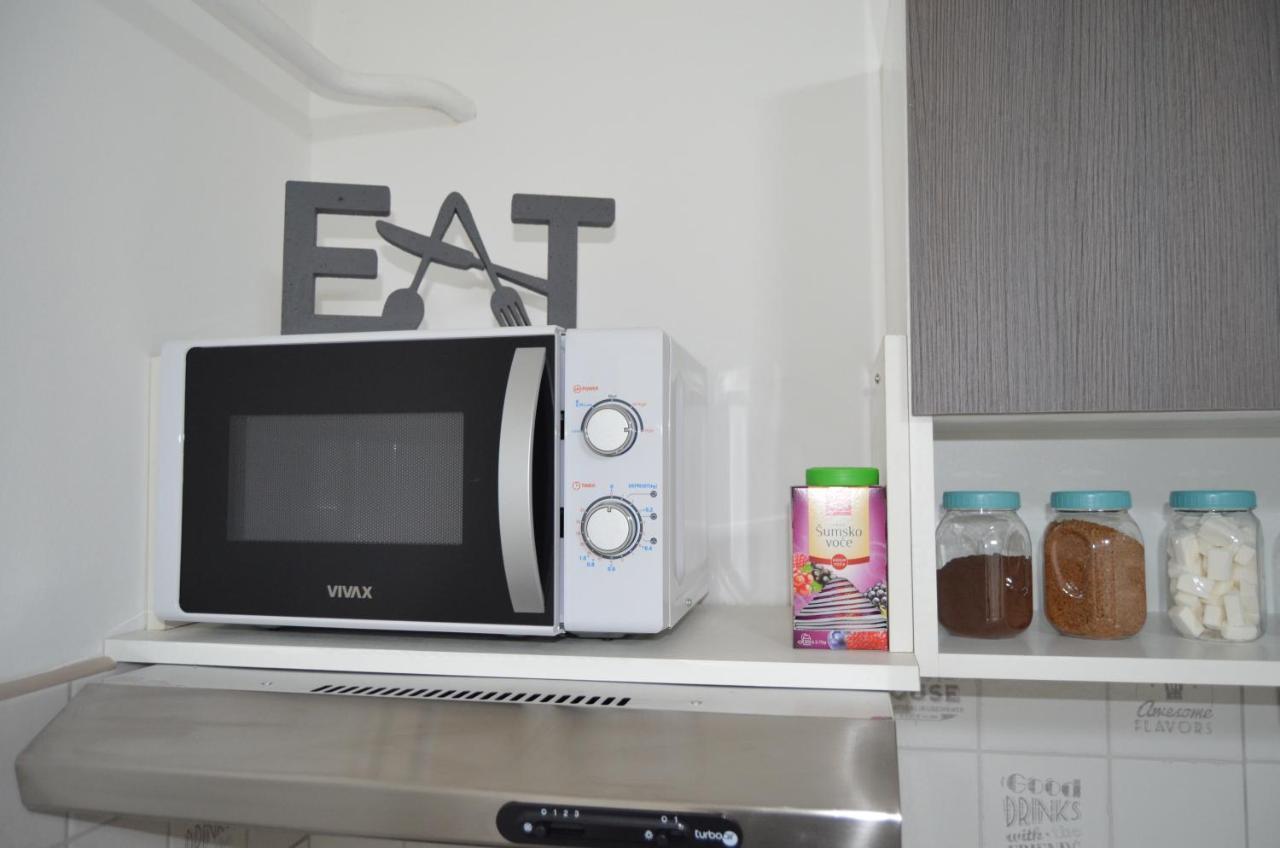 סובוטיקה Mikmari Apartman מראה חיצוני תמונה